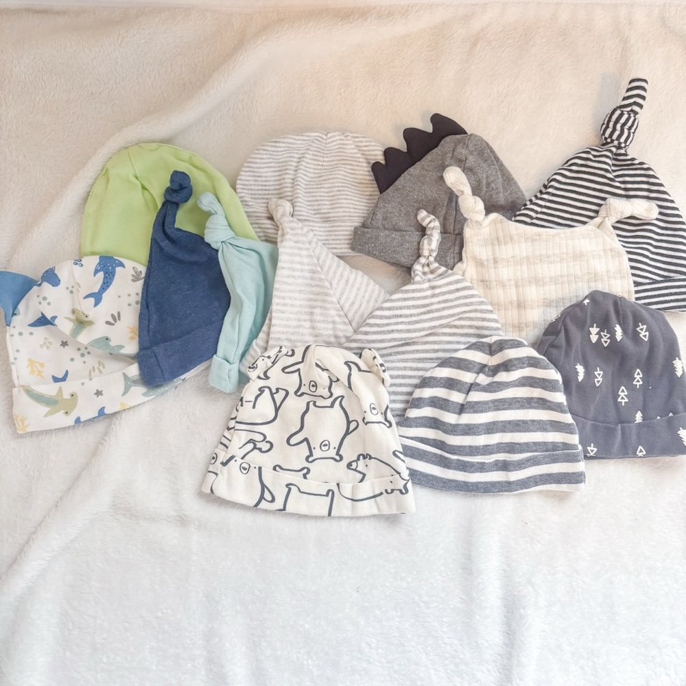 Set of 13 Baby Hats (mostly NB - 6m)